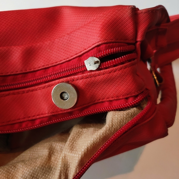 Two in one hobo bag for collage going girl textured leather - Picture 12 of 12